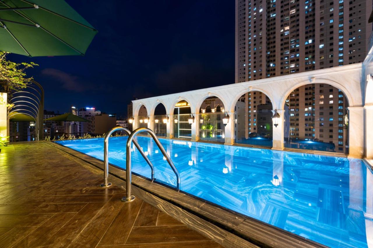 Louis Mo Apartment Дананг Екстериор снимка