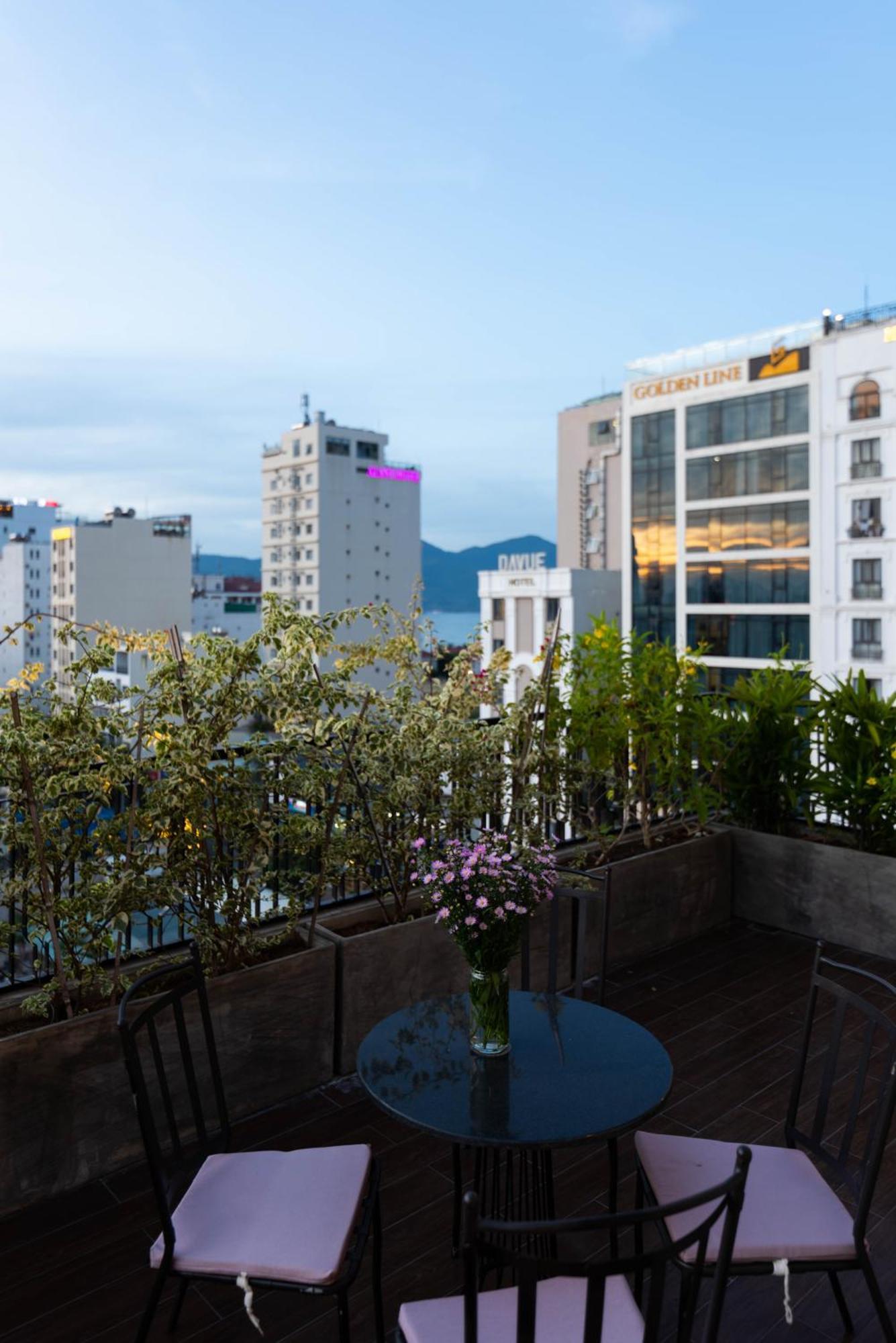 Louis Mo Apartment Дананг Екстериор снимка